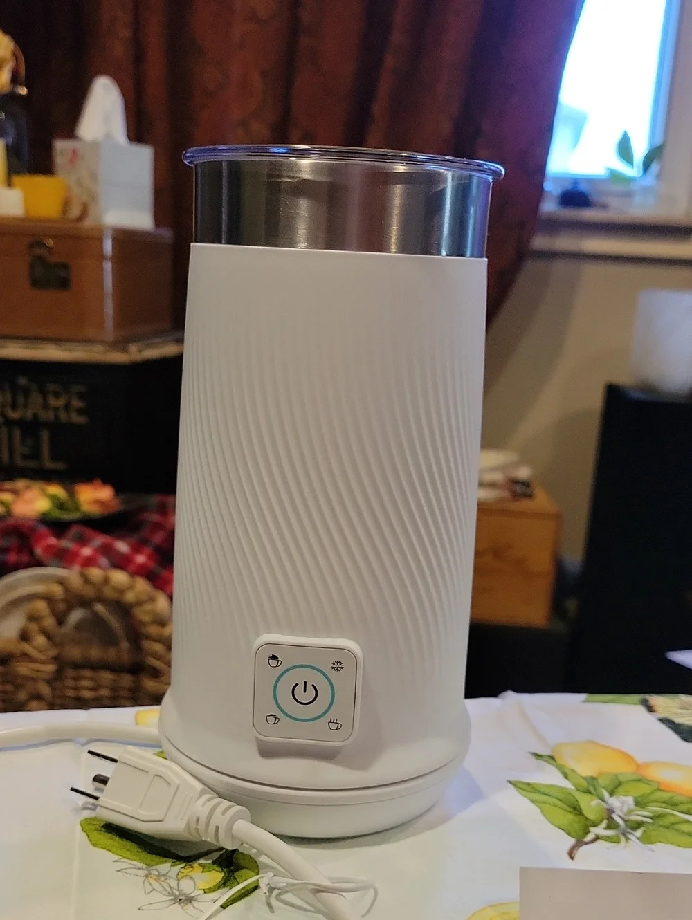 Milk Frother NWT In Orig.box/ Never Used! White& Stainless